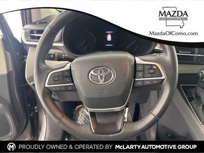 2024 Toyota Sienna XLE