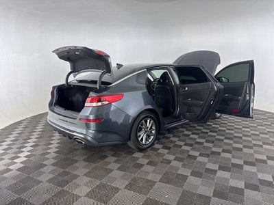 2020 Kia Optima LX