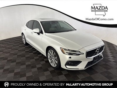 2020 Volvo S60 T5 Momentum