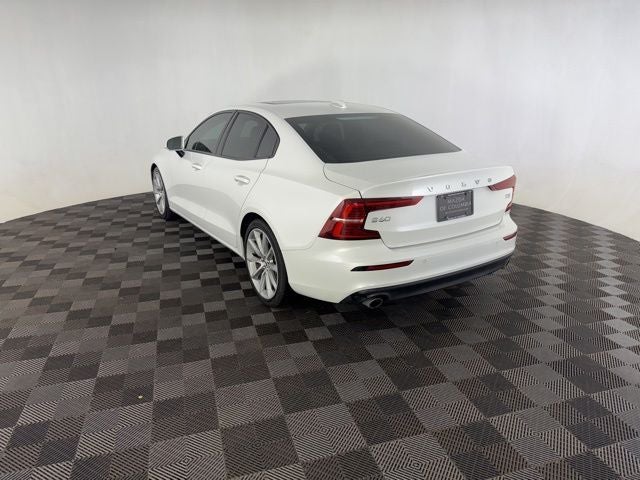 2020 Volvo S60 T5 Momentum