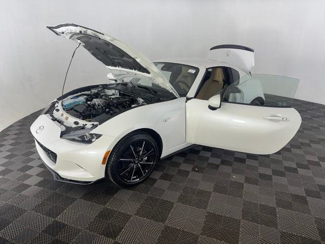 2026 Mazda Mazda MX-5 Miata RF Grand Touring