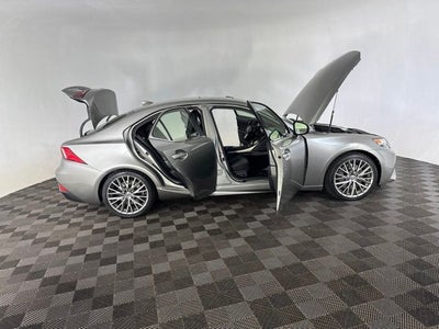 2016 Lexus IS 300