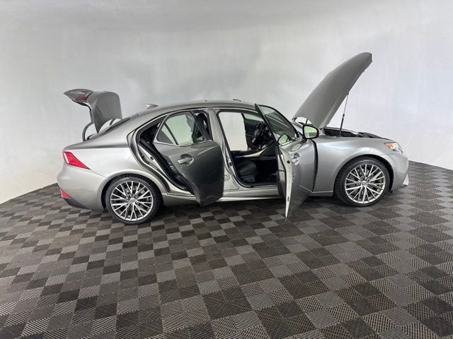 2016 Lexus IS 300