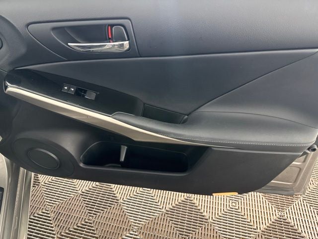 2016 Lexus IS 300