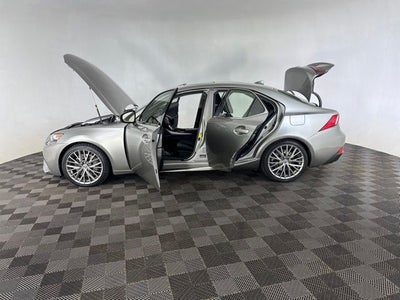 2016 Lexus IS 300