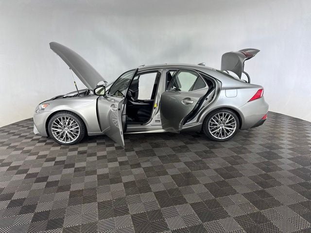 2016 Lexus IS 300