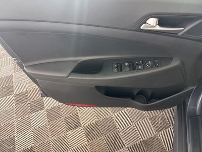 2020 Hyundai Tucson SE