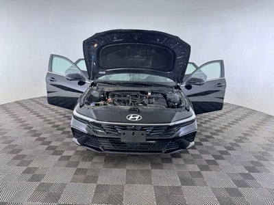 2024 Hyundai Elantra Limited