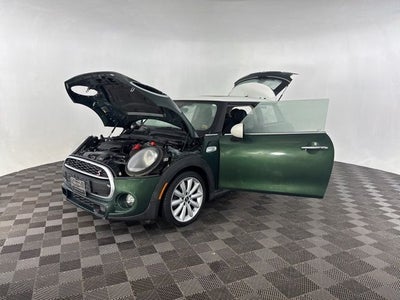 2019 MINI Cooper S Signature