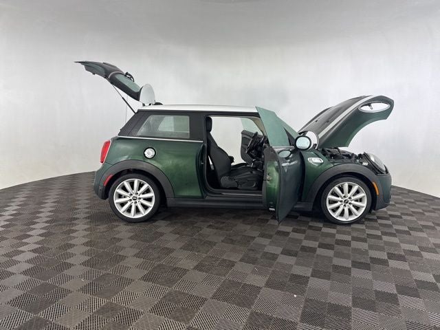 2019 MINI Cooper S Signature