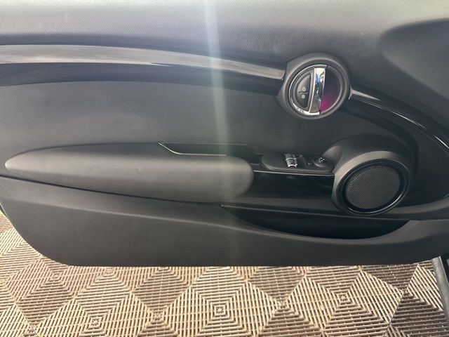 2019 MINI Cooper S Signature