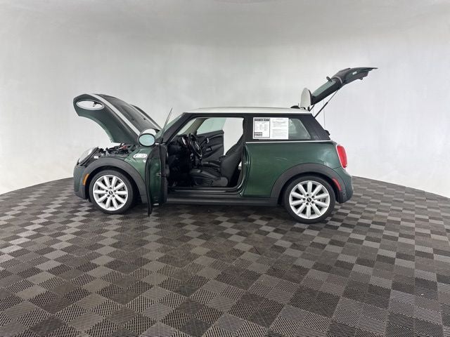 2019 MINI Cooper S Signature
