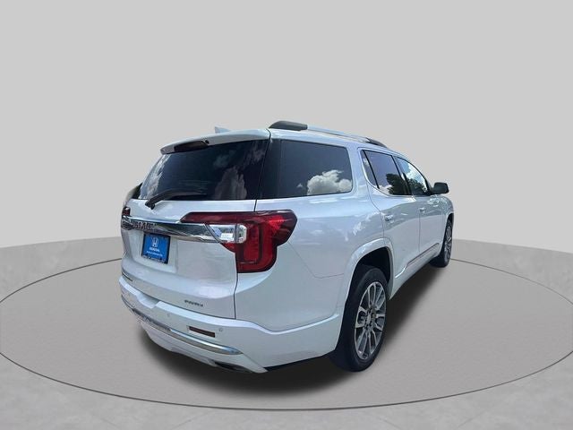 2022 GMC Acadia Denali