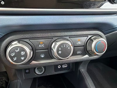 2024 Nissan Versa 1.6 SV