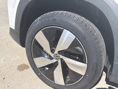 2025 Volkswagen Taos 1.5T S