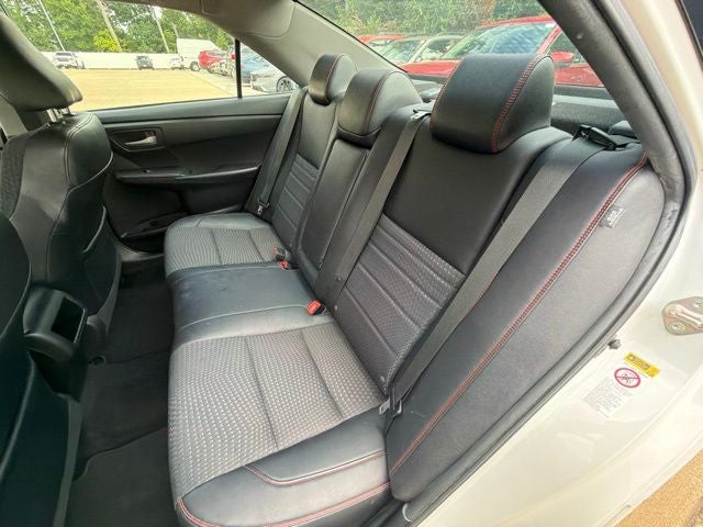 2015 Toyota Camry SE
