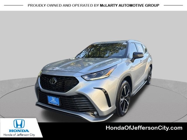 2022 Toyota Highlander XSE