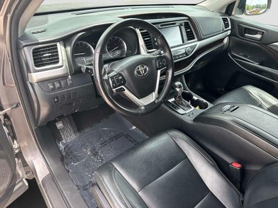 2017 Toyota Highlander XLE