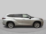 2024 Toyota Highlander Hybrid Limited