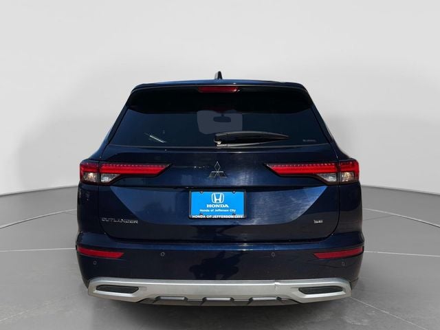 2023 Mitsubishi Outlander SE