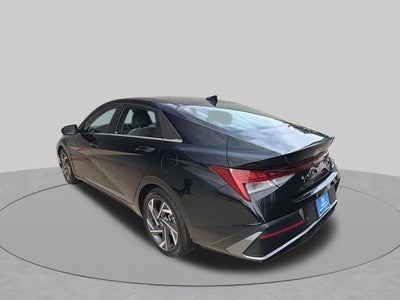 2024 Hyundai Elantra Limited