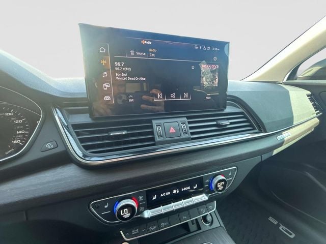 2023 Audi Q5 45 S line Premium quattro