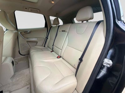 2016 Volvo XC60 T5 Premier