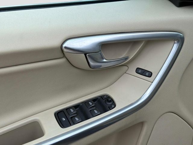 2016 Volvo XC60 T5 Premier