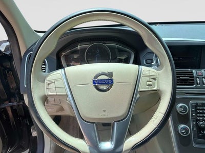 2016 Volvo XC60 T5 Premier