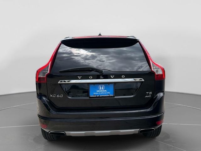 2016 Volvo XC60 T5 Premier