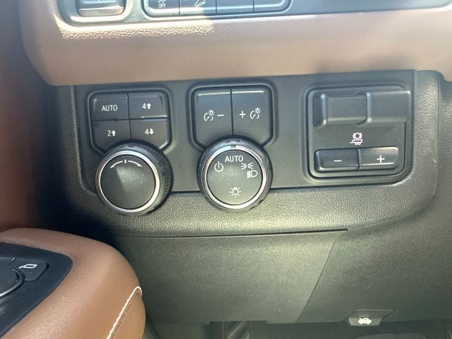 2021 Chevrolet Suburban High Country