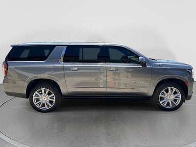 2021 Chevrolet Suburban High Country