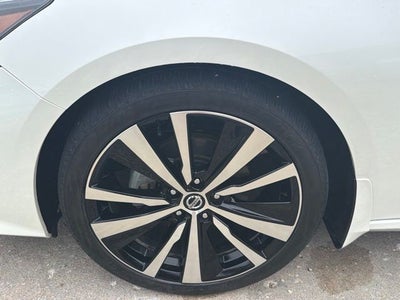 2019 Nissan Altima 2.5 Platinum