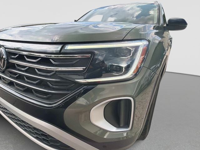 2024 Volkswagen Atlas 2.0T Peak Edition SEL