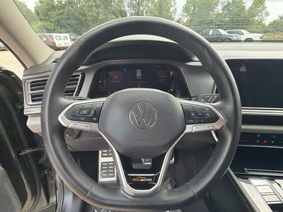 2024 Volkswagen Atlas 2.0T Peak Edition SEL