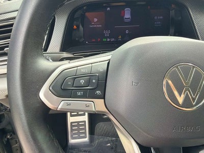 2024 Volkswagen Atlas 2.0T Peak Edition SEL