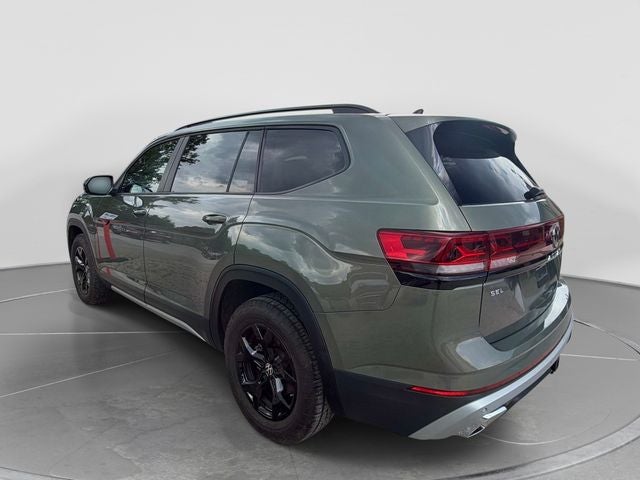 2024 Volkswagen Atlas 2.0T Peak Edition SEL