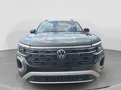 2024 Volkswagen Atlas 2.0T Peak Edition SEL