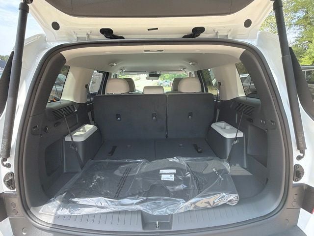 2027 Hyundai Santa Fe SE