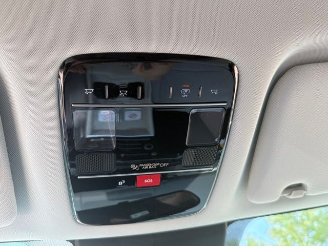 2027 Hyundai Santa Fe SE