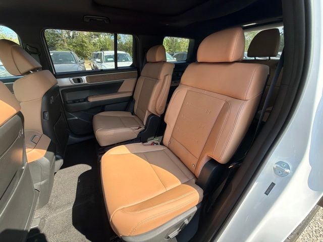 2027 Hyundai Santa Fe Limited 6P