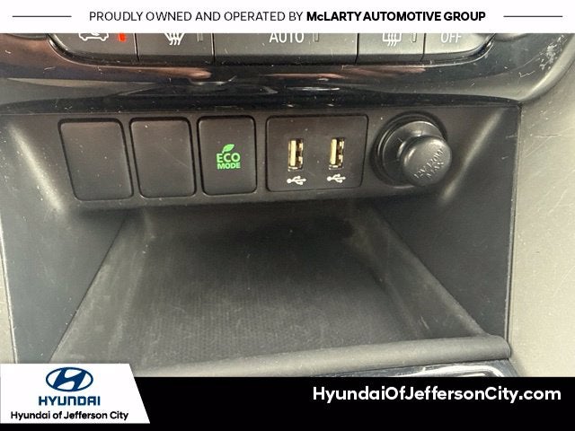 2024 Mitsubishi Eclipse Cross LE