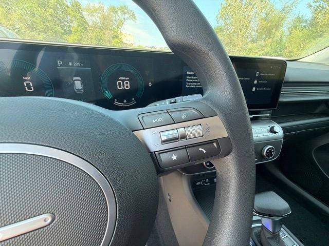 2027 Hyundai Kona SE