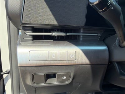 2027 Hyundai Kona SE