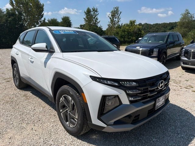 2026 Hyundai Tucson Hybrid Blue SE
