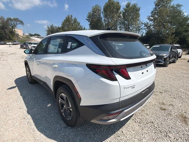 2026 Hyundai Tucson Hybrid Blue SE