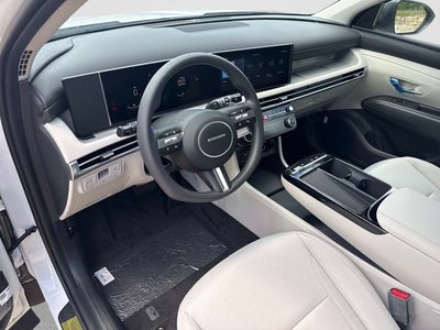 2026 Hyundai Tucson Hybrid SEL
