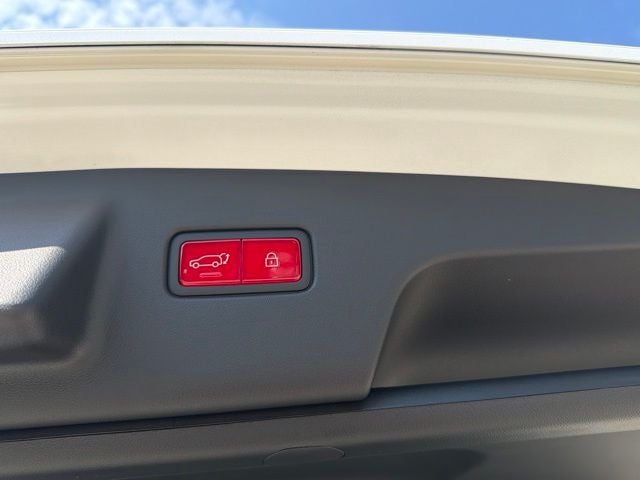 2027 Hyundai Palisade SEL Premium 7P