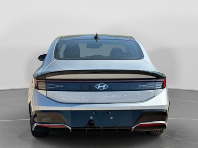 2026 Hyundai Sonata Hybrid Limited
