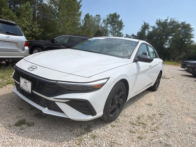 2026 Hyundai Elantra SEL Sport
